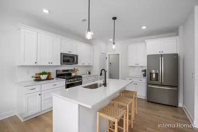 4894 Hidden River Avenue SW #62, Wyoming, MI 49418 - Photo 5