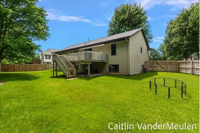 11484 Cameron Avenue, Allendale, MI 49401 - Photo 9