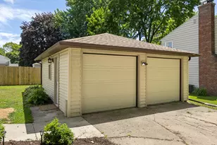 1904 Griggs St SE, Grand Rapids, MI 49506 - Photo 31
