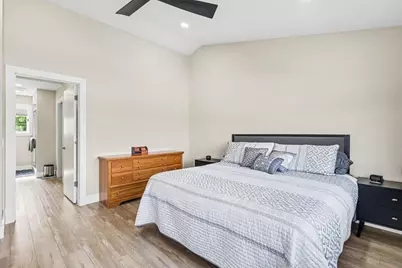 1410 E Harbour Towne Circle # 12, Muskegon, MI 49441 - Photo 17