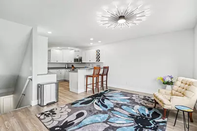 1410 E Harbour Towne Circle # 12, Muskegon, MI 49441 - Photo 11