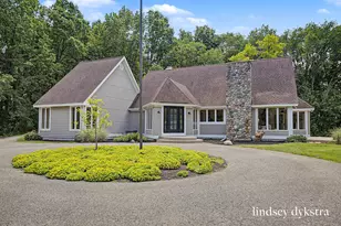 7718 Burrstone Dr SE, Caledonia, MI 49316 - Photo 73