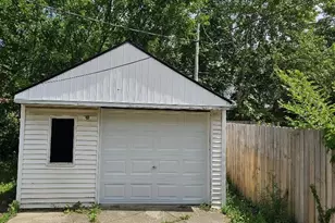 6156 Lodewyck St, Detroit, MI 48224 - Photo 9