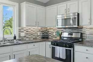 10536 Rockfield Rd, Allendale, MI 49401 - Photo 11