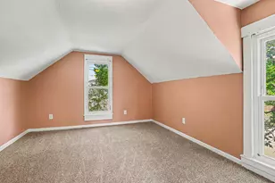 740 12th St NW, Grand Rapids, MI 49504 - Photo 17
