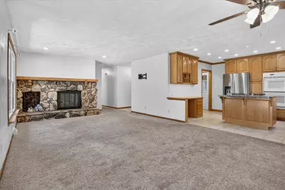 56800 Bow Drive, Three Rivers, MI 49093 - Photo 9