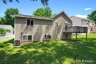 3547 Breton Valley SE, Grand Rapids, MI 49512 - Photo 35
