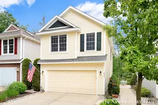 931 Bluff Creek Dr, Grand Haven, MI 49417 - Photo 1
