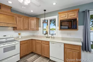 63530 Zabel Shores Rd, Sturgis, MI 49091 - Photo 13