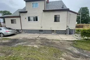 2954 Goodson St, Hamtramck, MI 48212 - Photo 7