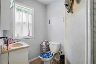 749 Hutchinson St, Kalamazoo, MI 49008 - Photo 15