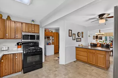 5249 Madison Avenue SE, Grand Rapids, MI 49548 - Photo 15