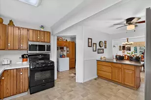 5249 Madison Ave SE, Grand Rapids, MI 49548 - Photo 15