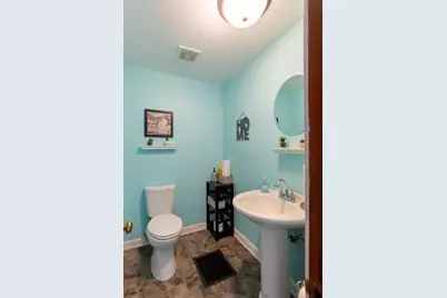 2325 S Cedar Street, Lansing, MI 48910 - Photo 15