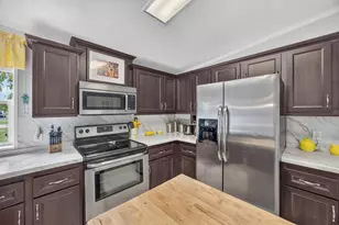 7597 Sunset Shores Dr, Canadian Lakes, MI 49346 - Photo 5