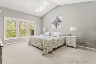 2137 Lamberton Creek Ln NE, Grand Rapids, MI 49505 - Photo 25
