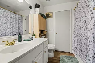 859 Summer Creek Ct SE, Grand Rapids, MI 49508 - Photo 13