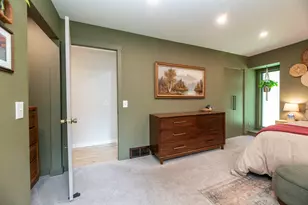230 Golf View Dr, Plainwell, MI 49080 - Photo 33