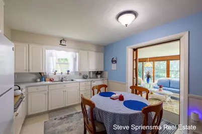 1355 Derby Drive NW, Grand Rapids, MI 49504 - Photo 17