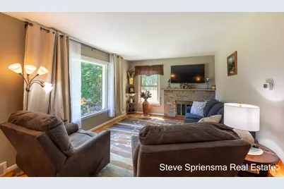 1355 Derby Drive NW, Grand Rapids, MI 49504 - Photo 15