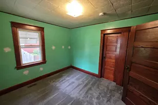 410 Griswold St, Jackson, MI 49203 - Photo 11