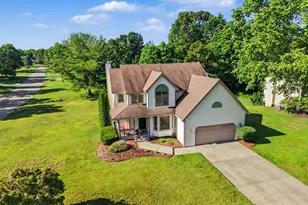 1864 Erin Isle Dr, Holland, MI 49424 - Photo 37