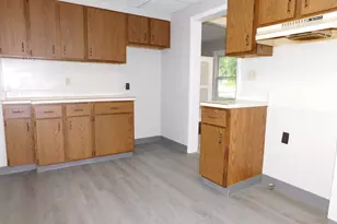 1238 3rd St, Jackson, MI 49203 - Photo 13