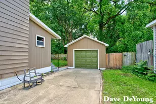 223 North St, Allegan, MI 49010 - Photo 39