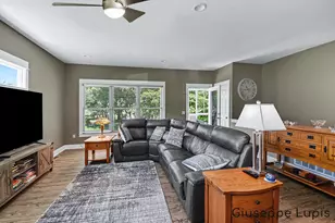 1023 Kensington St NW, Grand Rapids, MI 49534 - Photo 5