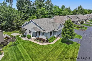 1023 Kensington St NW, Grand Rapids, MI 49534 - Photo 3