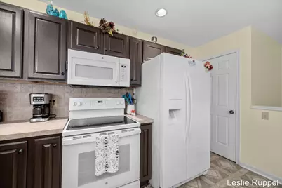 98 Homestead Acres Road NW, Sparta, MI 49345 - Photo 5