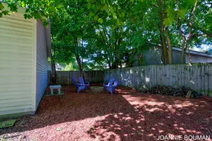 228 N Ottawa St, Zeeland, MI 49464 - Photo 47