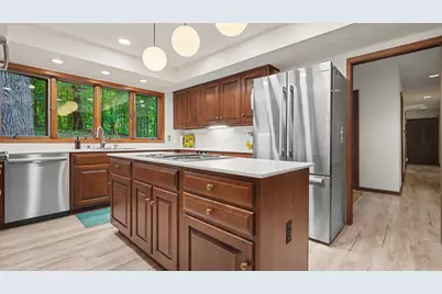 5595 Mountain Road, Brighton, MI 48116 - Photo 11