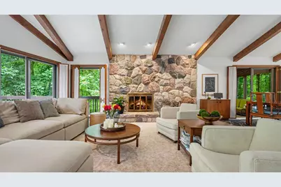 5595 Mountain Road, Brighton, MI 48116 - Photo 7