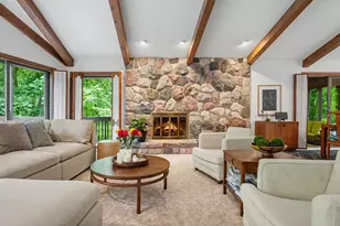 5595 Mountain Rd, Brighton, MI 48116 - Photo 7