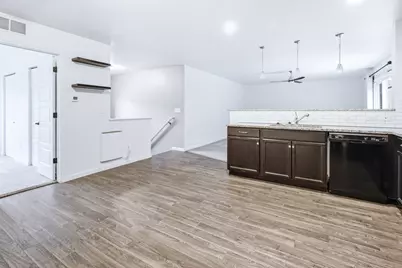 557 Swan River Drive, Benton Harbor, MI 49022 - Photo 9