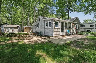 2518 N 18th St, Fountain, MI 49410 - Photo 3