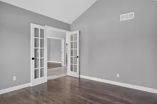 6961 Suncrest Dr, Saline, MI 48176 - Photo 11