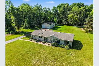 342 W Cherry Street NE, Cedar Springs, MI 49319 - Photo 3