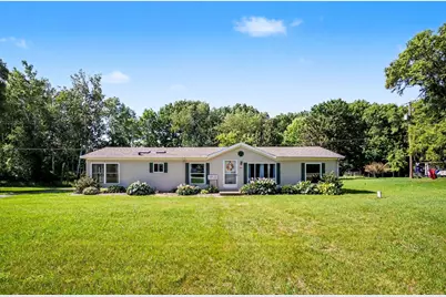 342 W Cherry Street NE, Cedar Springs, MI 49319 - Photo 5