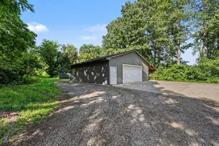 8115 S Jackson Rd, Jackson, MI 49201 - Photo 7