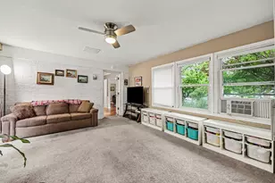 2000 E Stadium Blvd, Ann Arbor, MI 48104 - Photo 19