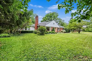 2000 E Stadium Blvd, Ann Arbor, MI 48104 - Photo 7