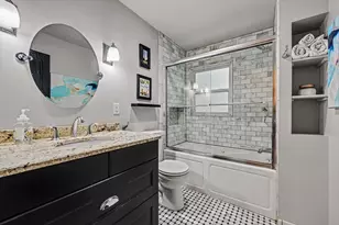 2000 E Stadium Blvd, Ann Arbor, MI 48104 - Photo 23