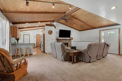 10836 Stadium Drive, Kalamazoo, MI 49009 - Photo 5
