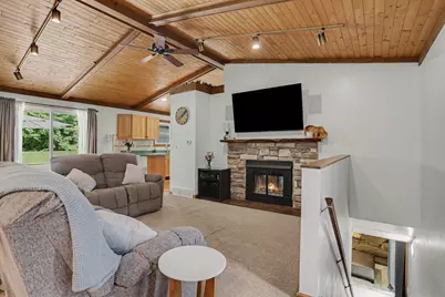 10836 Stadium Drive, Kalamazoo, MI 49009 - Photo 3