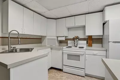 10836 Stadium Drive, Kalamazoo, MI 49009 - Photo 19