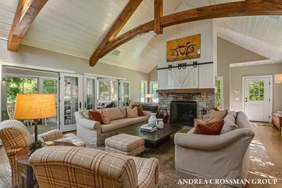 2075 Lakeshore Drive, Fennville, MI 49408 - Photo 17