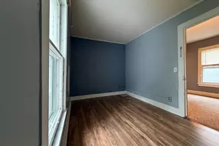 8 E South St, Hillsdale, MI 49242 - Photo 21