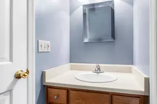 408 S Moorland Dr, Battle Creek, MI 49015 - Photo 9